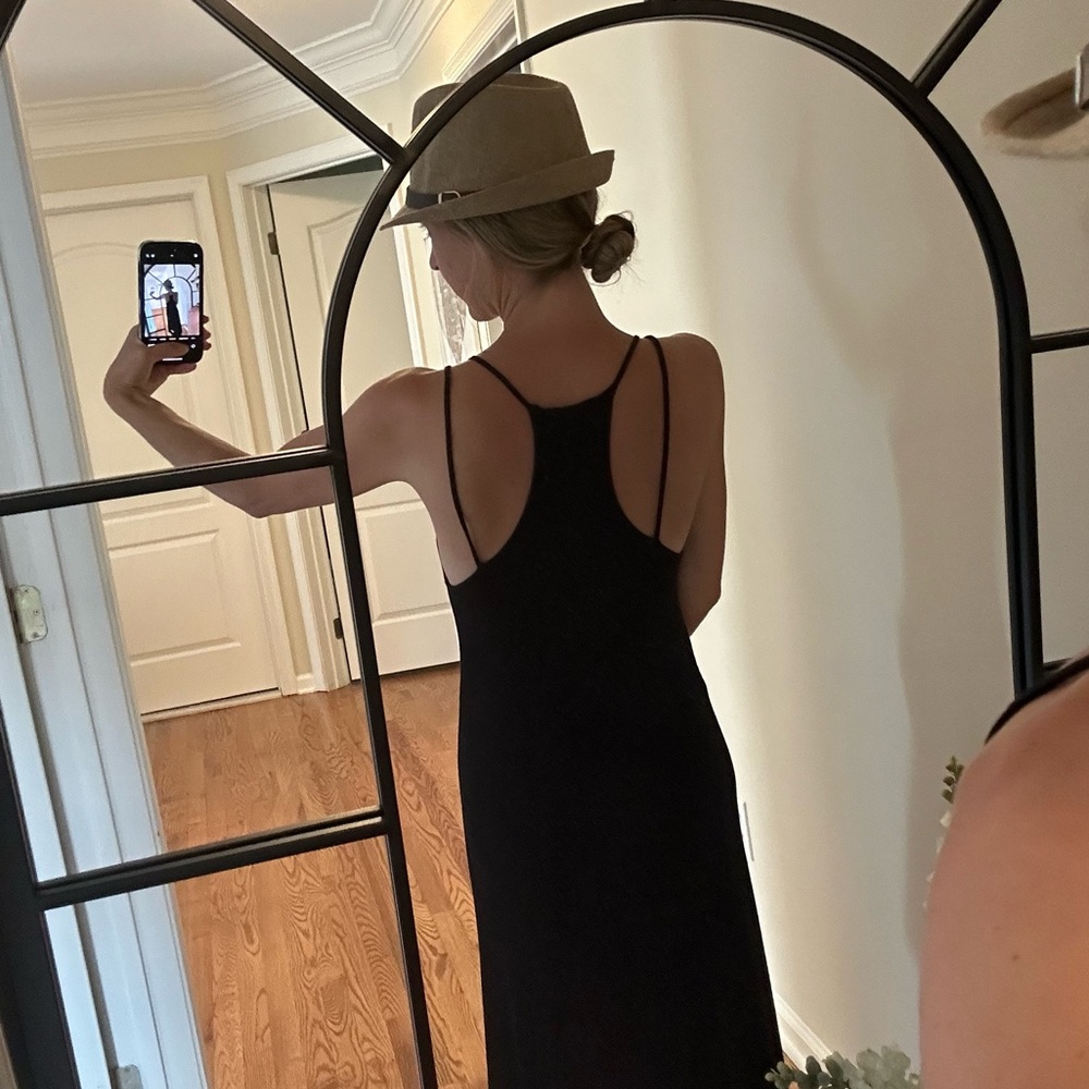 *Splendid* XS black stretch high low dress